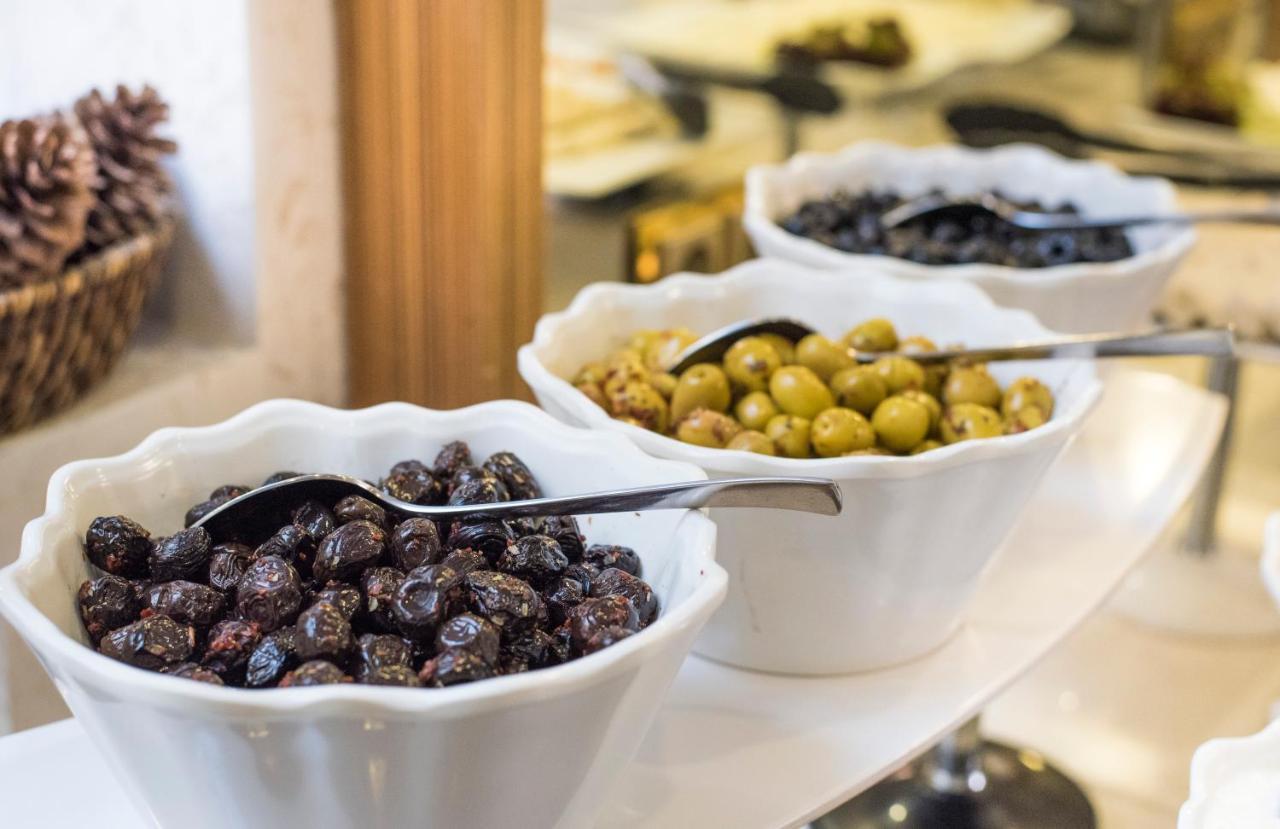 Midmar Deluxe Hotel Istanbul Bagian luar foto