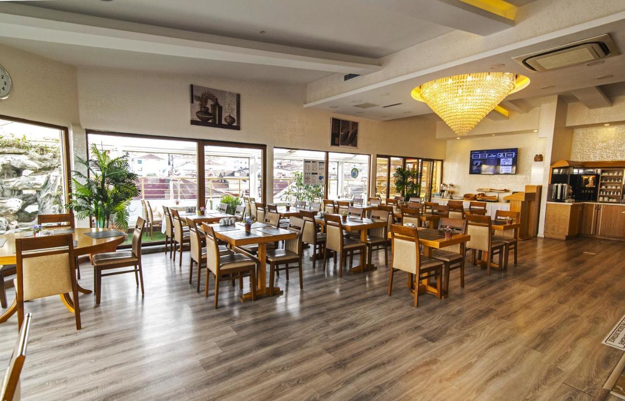 Midmar Deluxe Hotel Istanbul Bagian luar foto
